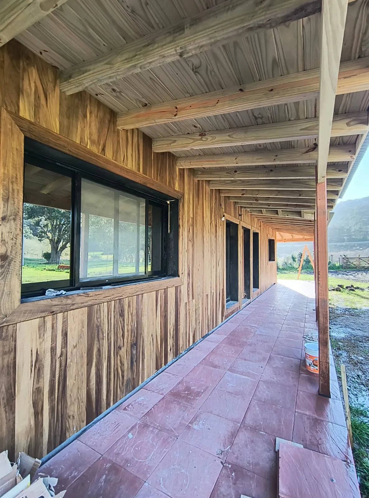 Proyecto de construcción 35 por Maestro Mayor de Obras en Balcarce LOZA Estudio Técnico